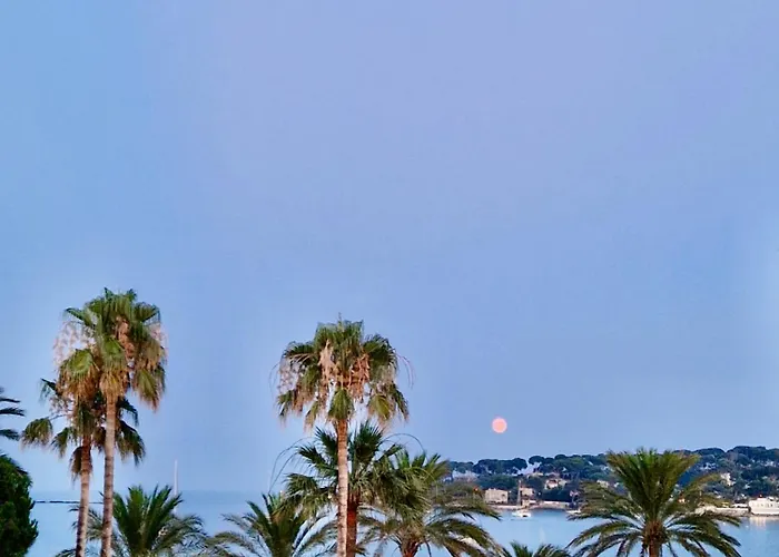 Cozy Studio, Sea View, Old Town, Near Beaches Apartmán *